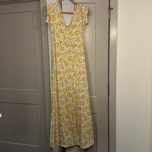 pact Open Back Floral Maxi Dress Size M